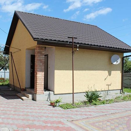 Guest House Michurina 48 Брест Екстериор снимка
